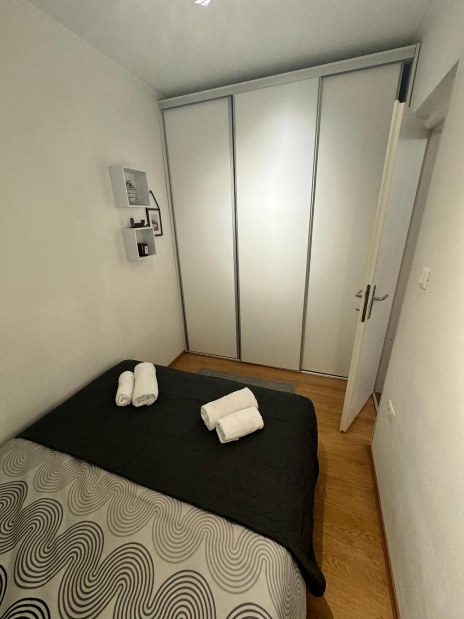 Castelli Apartment Умаг Екстериор снимка